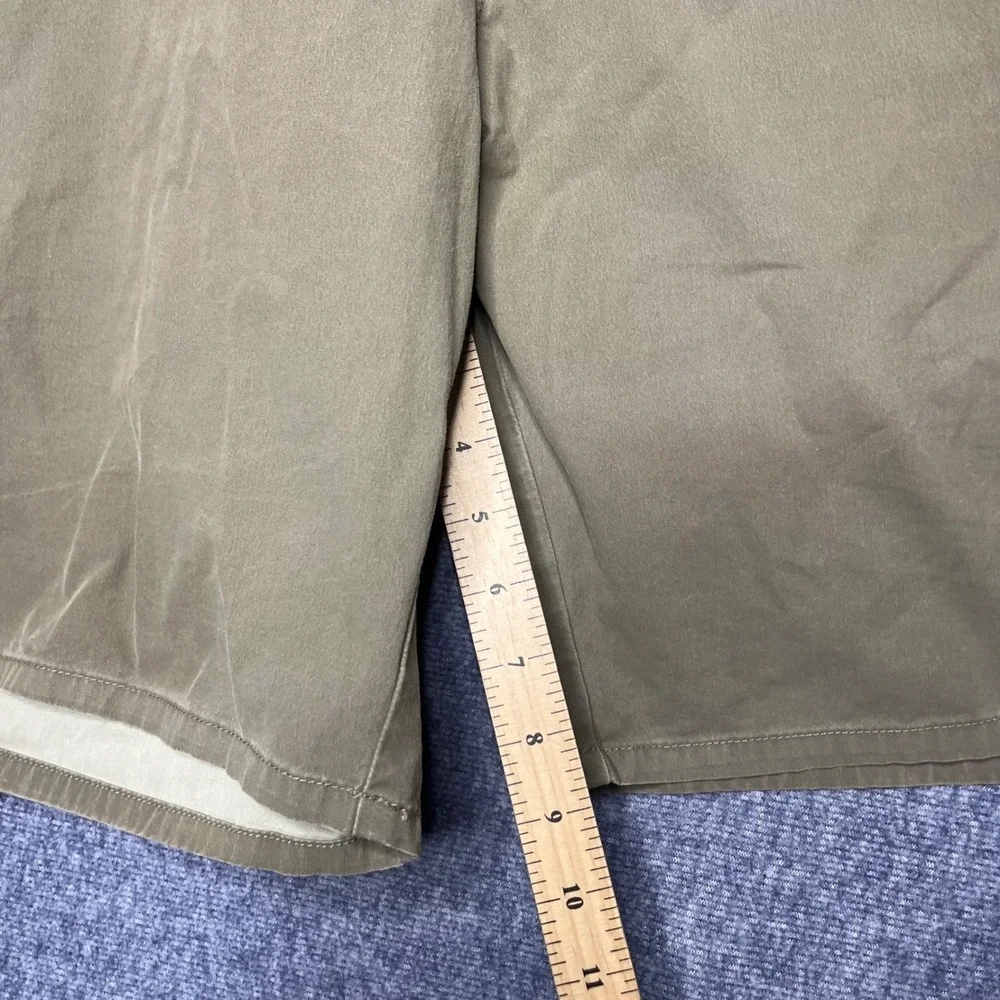 Kuhl Renegade Khaki Tan Hiking Shorts Mens 42 Style 5228 Stretch Outdoor